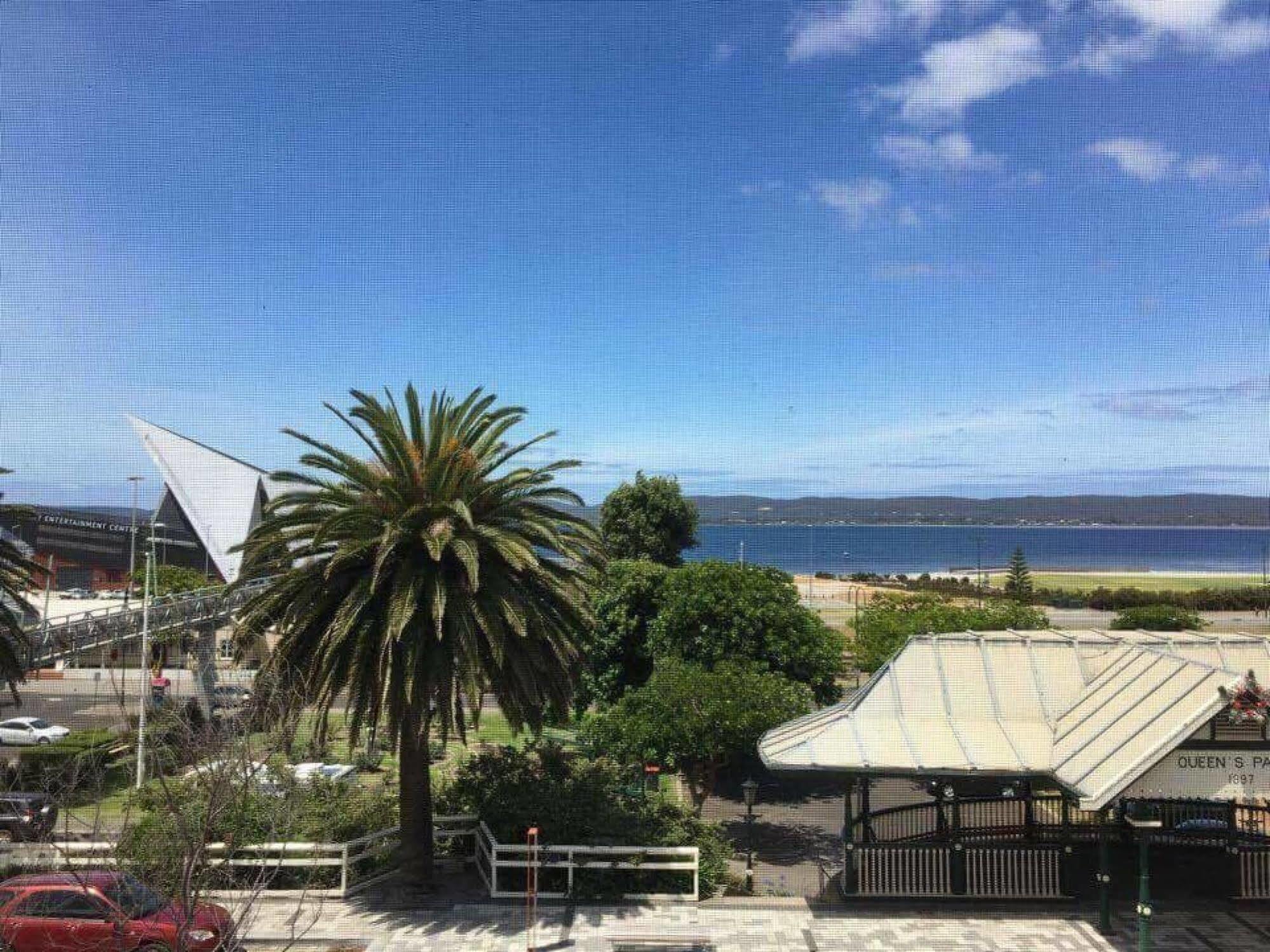 Albany Foreshore Guest House エクステリア 写真